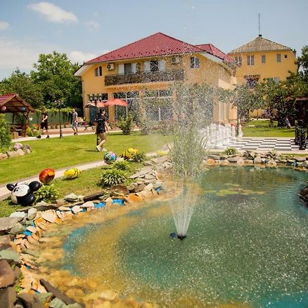 Hotel Beauty Complex Berehowe Exterior foto
